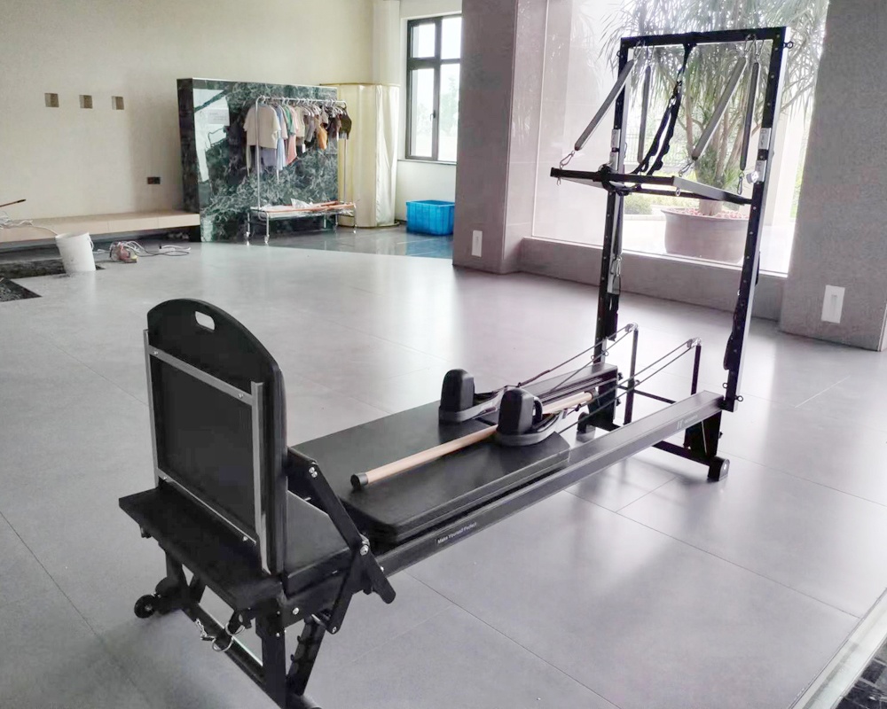 Commerciële Elina Pilates Refo - Pilates And Yoga Studio recensie en prijs