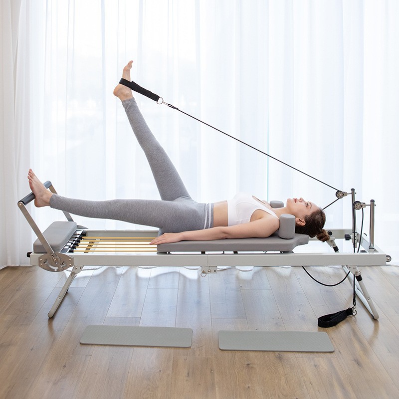 Pilates apparatuur, fitnessapp - Pilates And Yoga Combined recensie en prijs